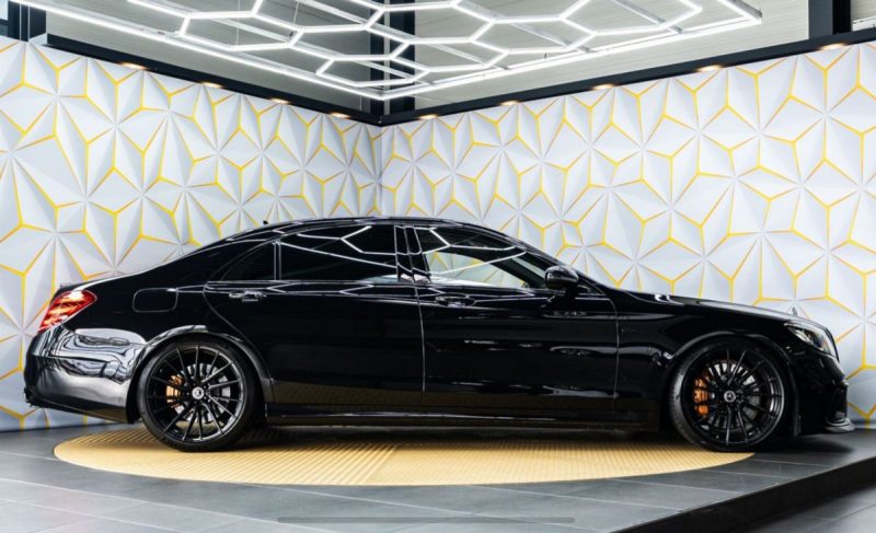 Mercedes-Benz S65 AMG – 2015 – Kit Carrosserie Brabus – Full Options