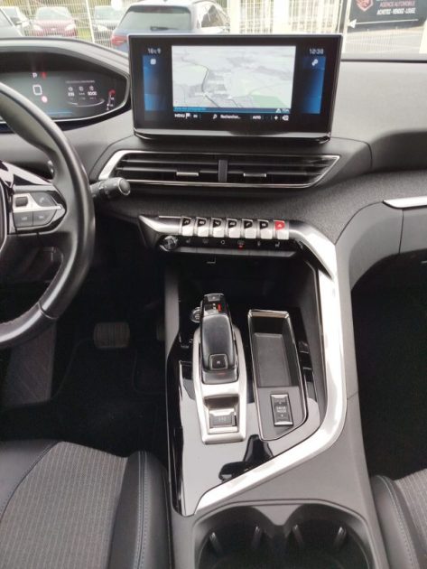 PEUGEOT 5008 7 PLACES 1,5 BLUEHDI 130 CV ALLURE 7 PLACES